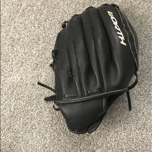 Softball glove